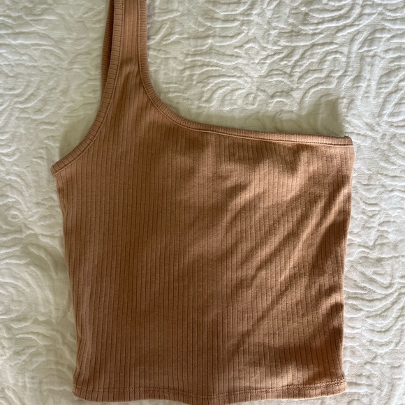 Tilly's Tops - Tilly’s cropped tank top